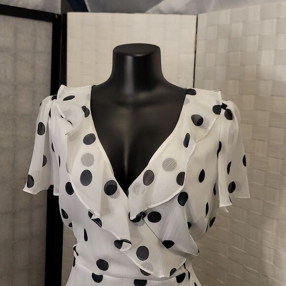 BRAND NEW KARL LAGERFELD PARIS WOMEN'S FAUX WRAP RUFFLE CHIFFON DRESS - Picture 8 of 16